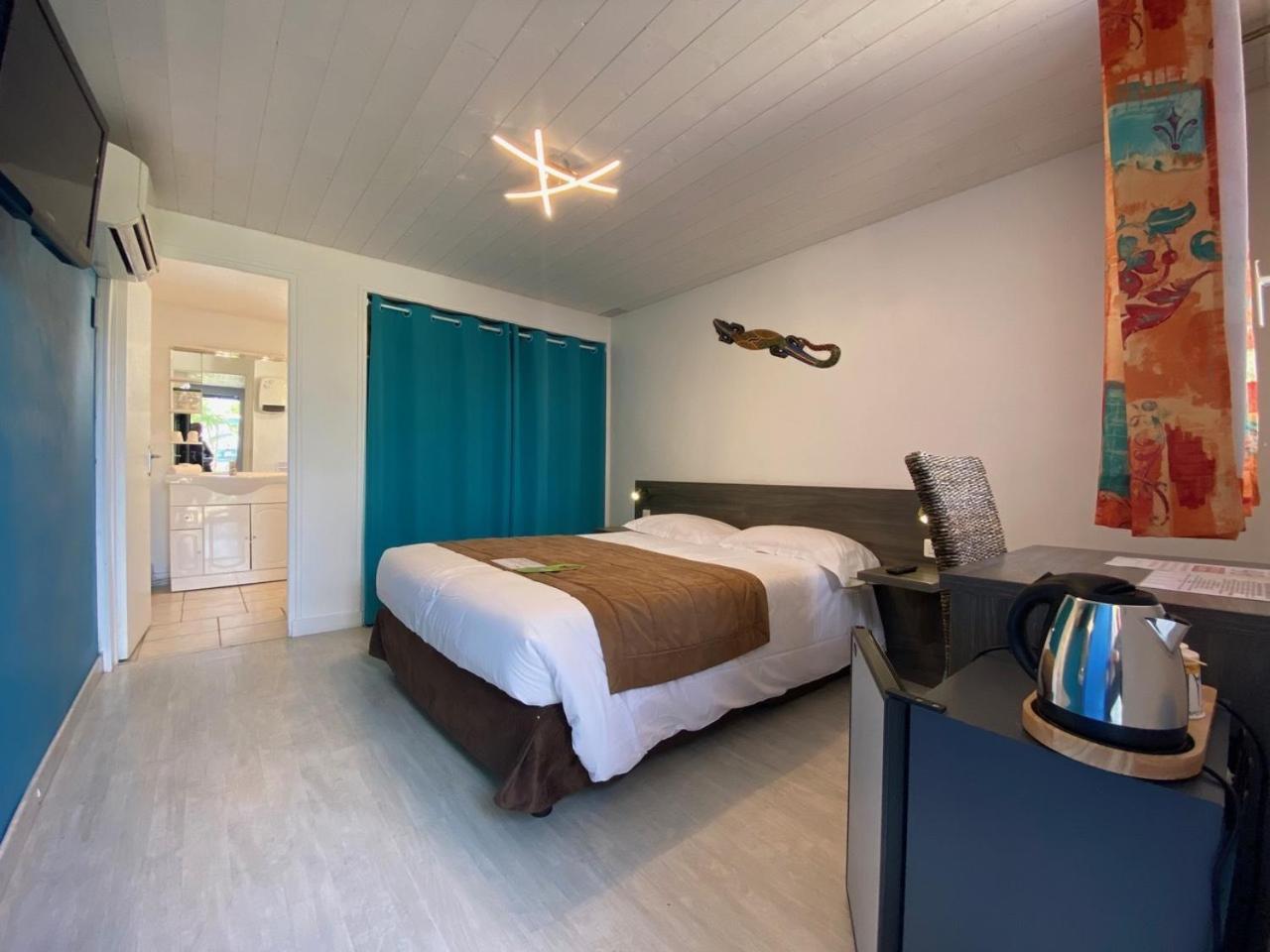 Hotel Des 4 Vents "Esprit Camargue" Aigues-Mortes Exteriör bild