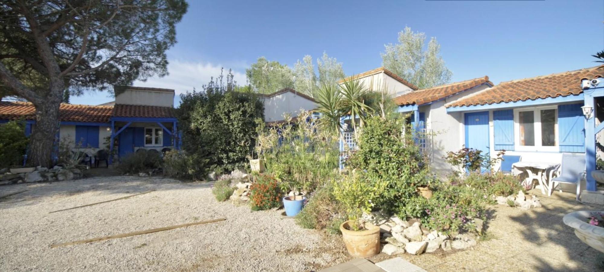 Hotel Des 4 Vents "Esprit Camargue" Aigues-Mortes Exteriör bild